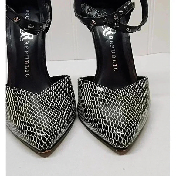 Rock & Republic Women's Spiked Heels with Spikes and  size 6M - Picture 14 of 14